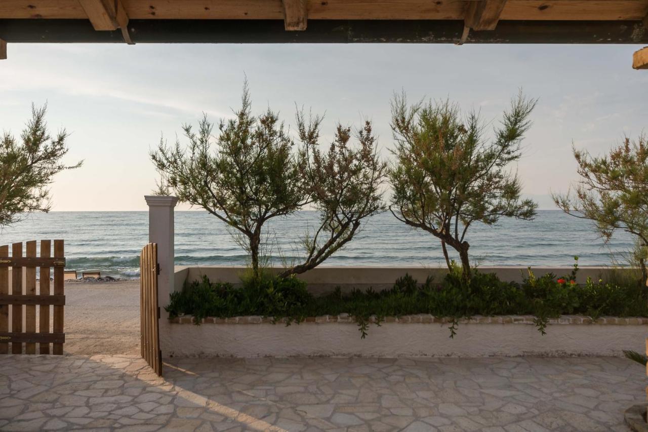 Tamaris Beach House Acharavi  Exterior photo
